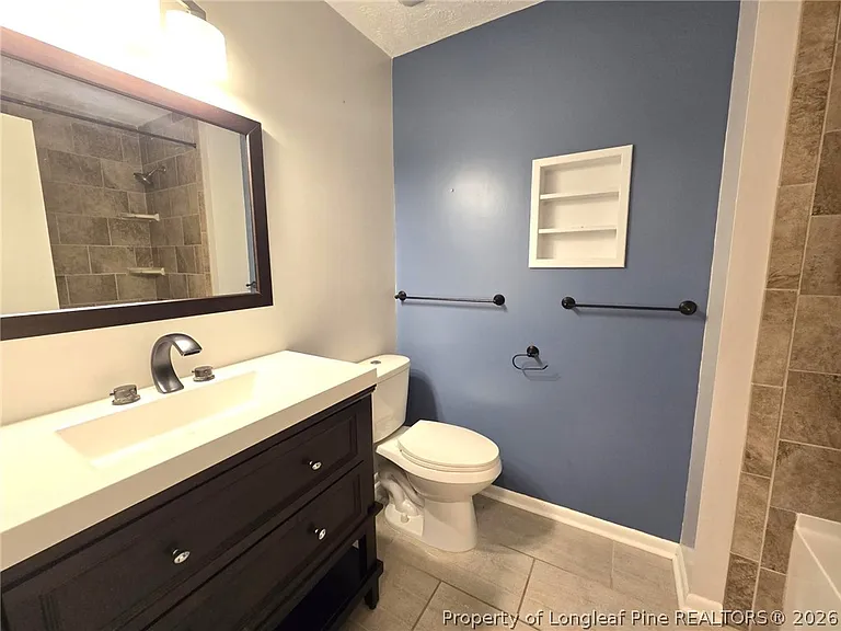 5600 Woodlake Ct — Photo 30