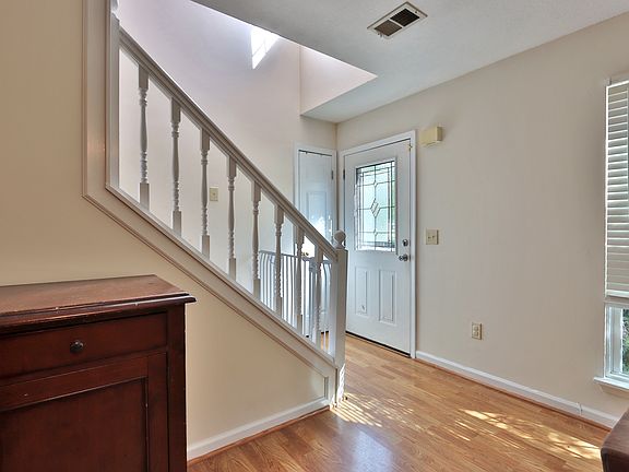 4th image of 3361 Crossgate Ct