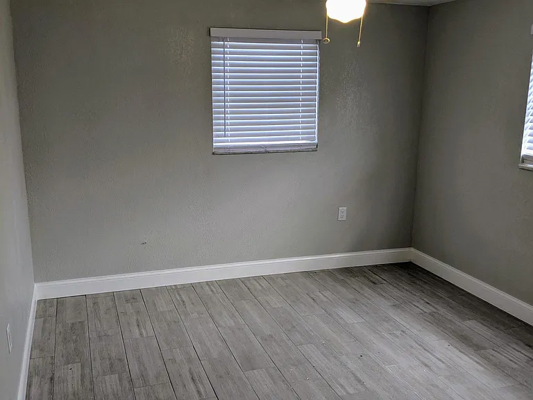 Bedroom #1
