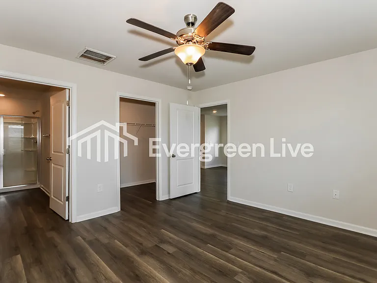 2265 Courtina Way — Photo 9