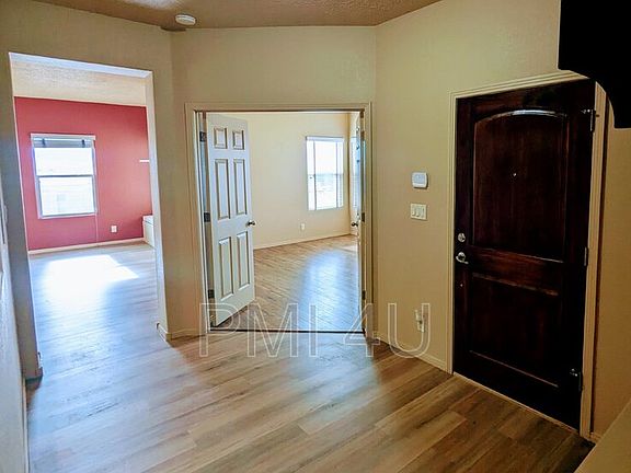 5th image of 2317 Garden Rd NE