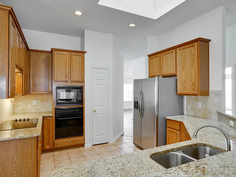8611 Ironwood Dr — Photo 23