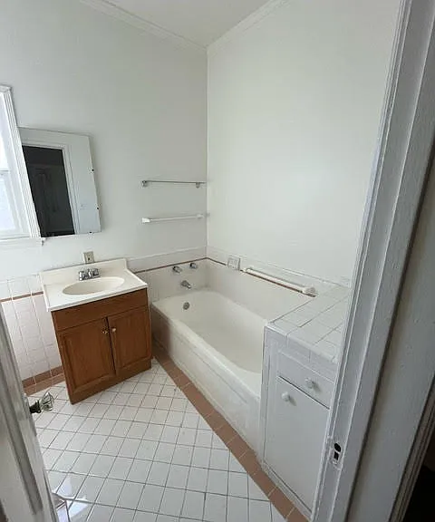 434 S Detroit St — Photo 19