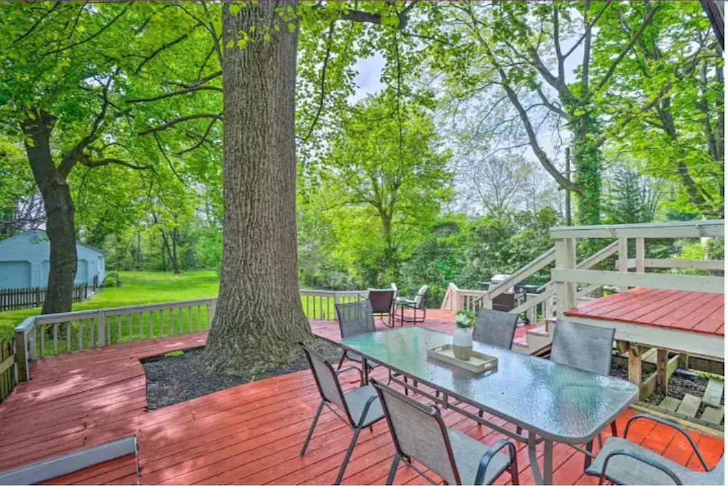 4 bed, 2354 sqft, $4,900 — Photo 3