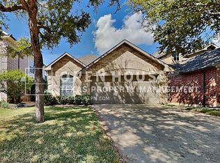 11713 Latania Ln, Fort Worth, TX 76244