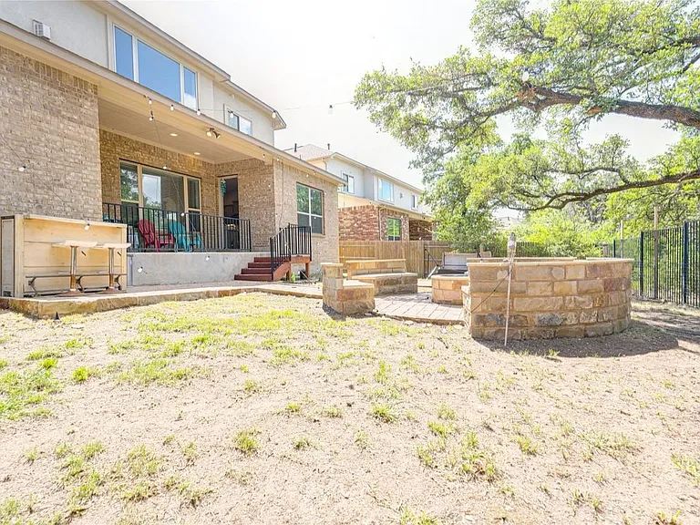 9301 Ivalenes Hope Dr — Photo 4