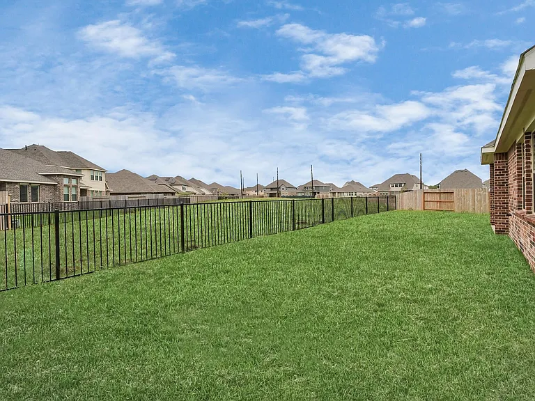 2431 Waybread Ln — Photo 33