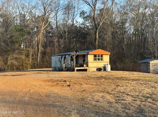 17 Coventry Rd, Natchez, MS 39120