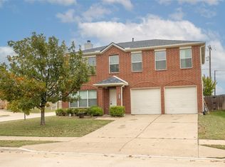 8336 Storm Chaser Dr, Fort Worth, TX 76131