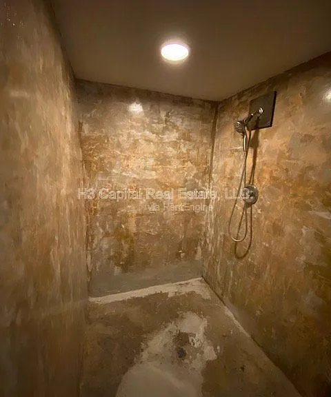 1215 W Main St — Photo 24