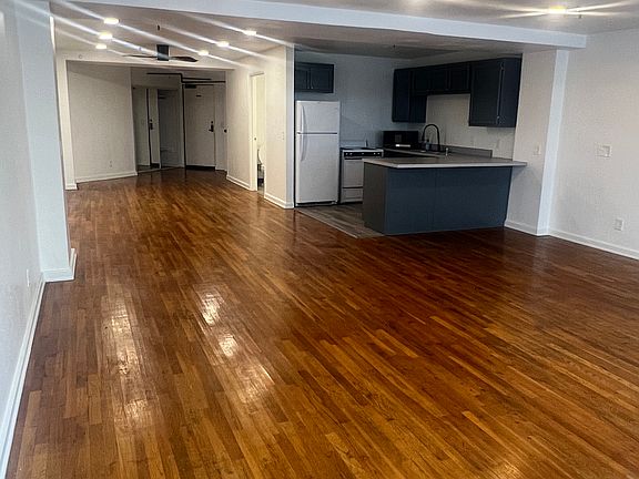 4th image of 635 C St #204