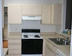 5th image of 8171 N Hillview Cir