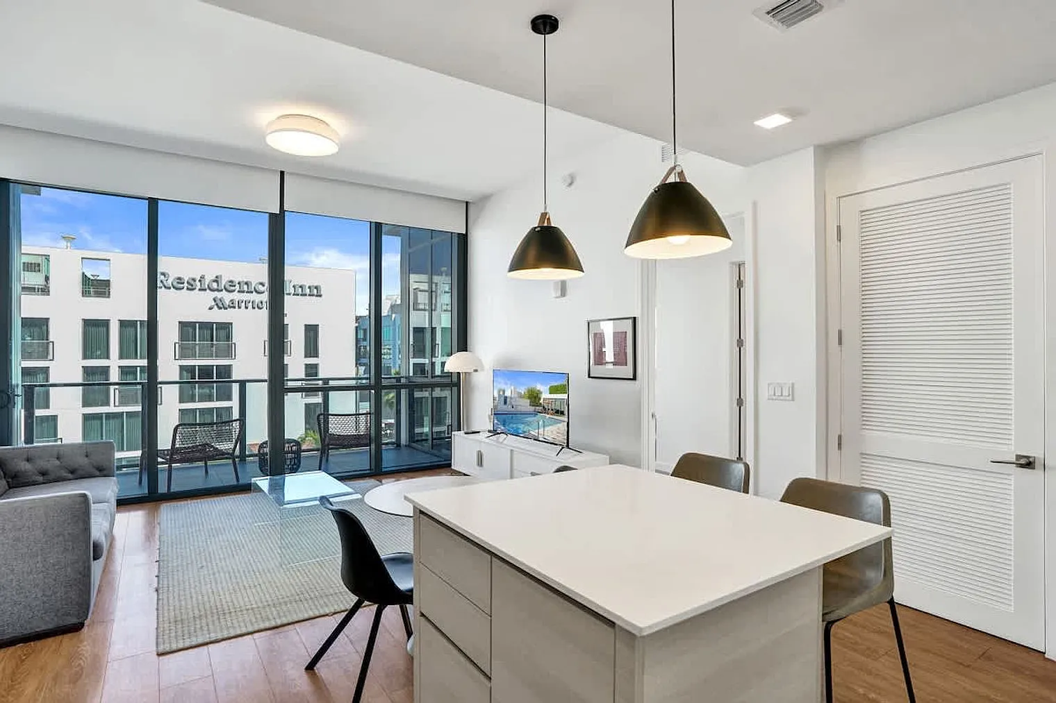 2 bed, 2.0 bath, $15,850 — Photo 4