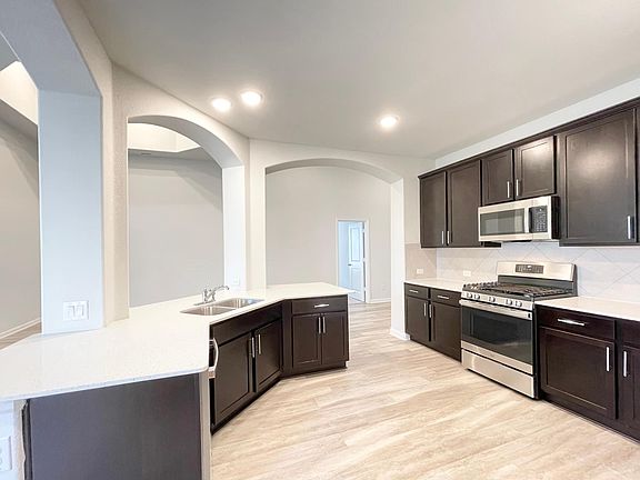 3rd image of 16412 Hidden Cove Dr