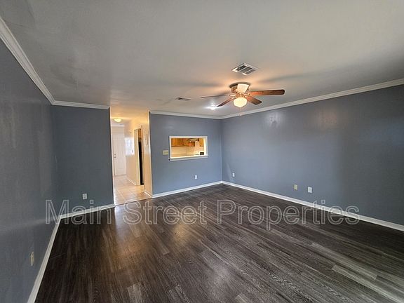 2nd image of 3041 Belle Meade Dr APT C