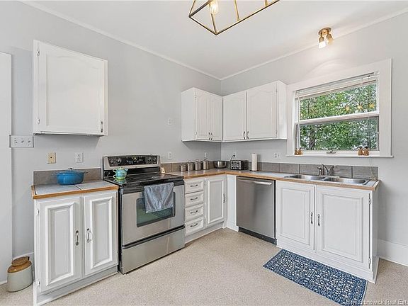 5th image of 42 Princess St