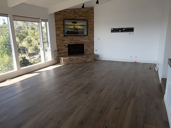 2nd image of 1929 Alta Vista Dr