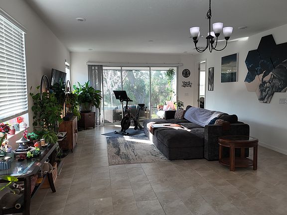Spacious and Bright!