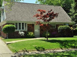 936 Joliet Dr, Maumee, OH 43537