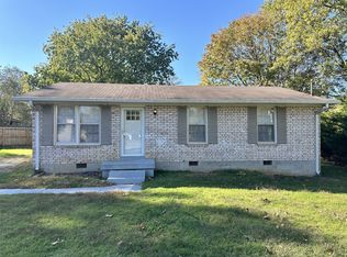 109 Sunset Ct, Hendersonville, TN 37075