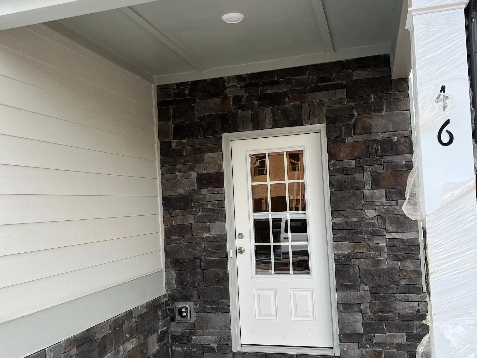 46 Windover Way — Photo 2