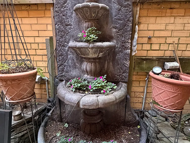 Foundain convereted to planter