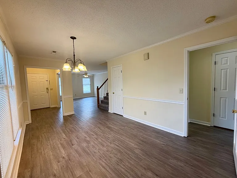 2051 Tudor St — Photo 4