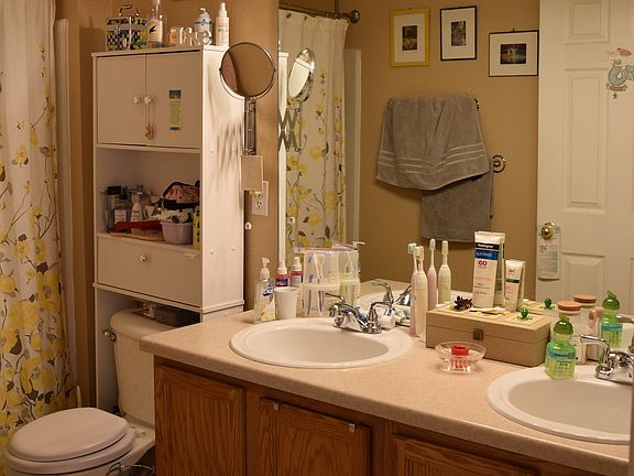 BR with new light fixt