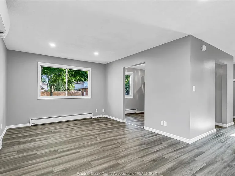 9020 Conway Ct — Photo 9