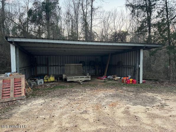2759 Attala Rd #4201, Sallis, MS 39160