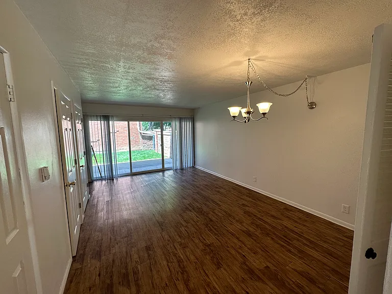 4506 Laguna Pl — Photo 15