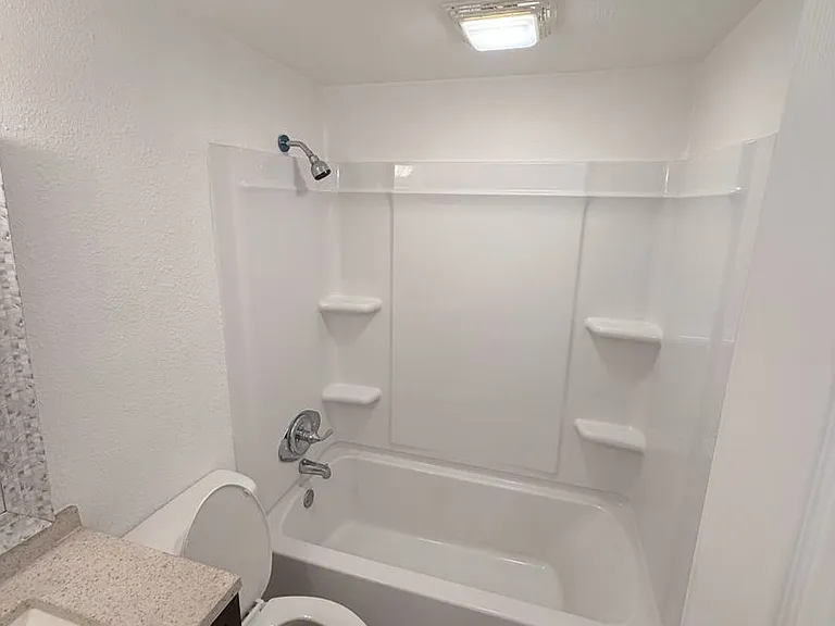 21377 Campbell Dr — Photo 12