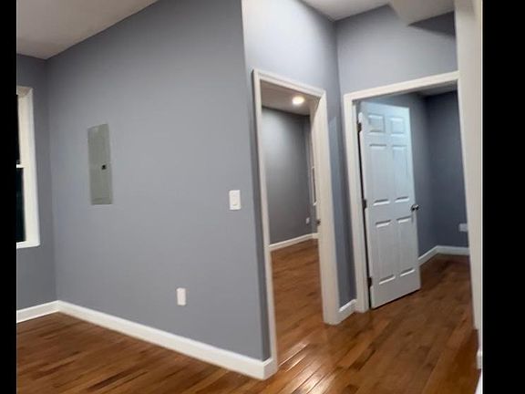 hallway to different bedrooms