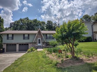 8212 Blue Spruce Dr, Hixson, TN 37343