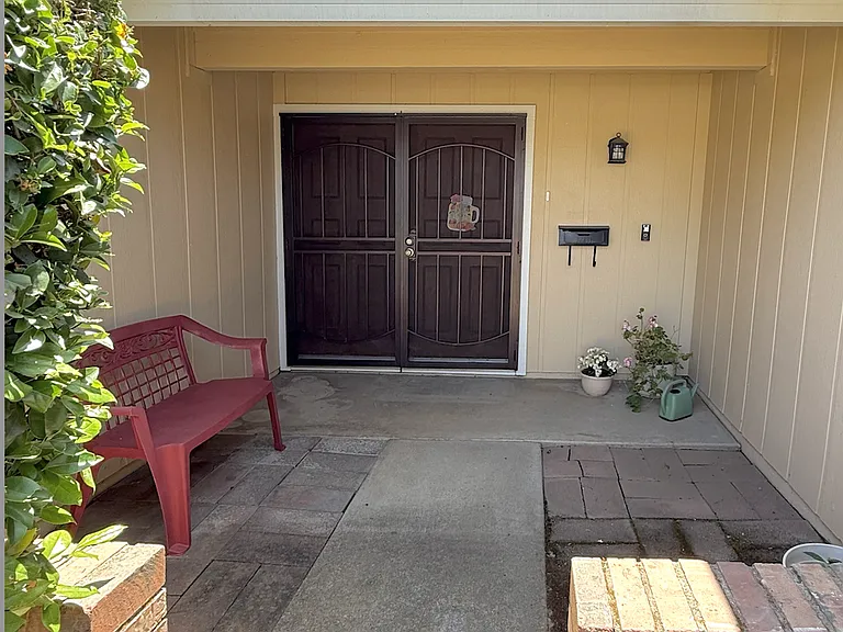 9068 Posada Way — Photo 2