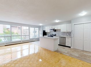 Acadian Apartments, Ottawa, ON K2P 0B5