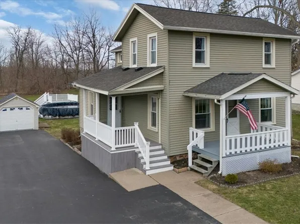 3627 Walworth Rd, Walworth, NY 14568