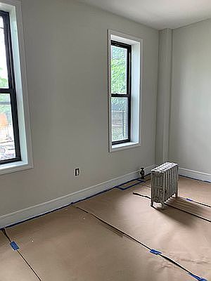 5th image of 4-35 27th Ave #1R