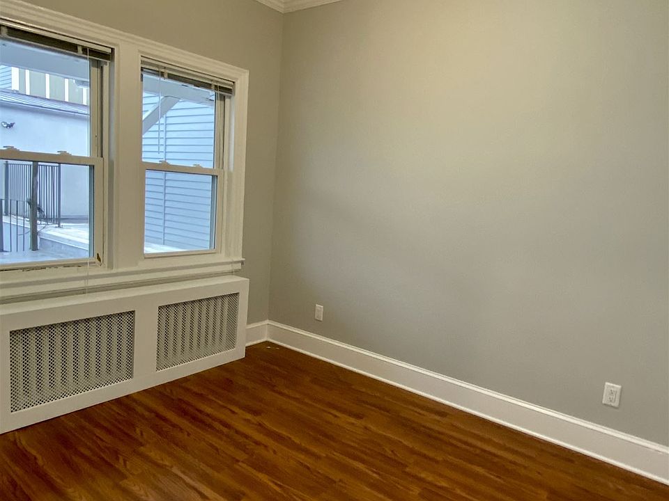 115 Greenwich Ave Greenwich CT Zillow