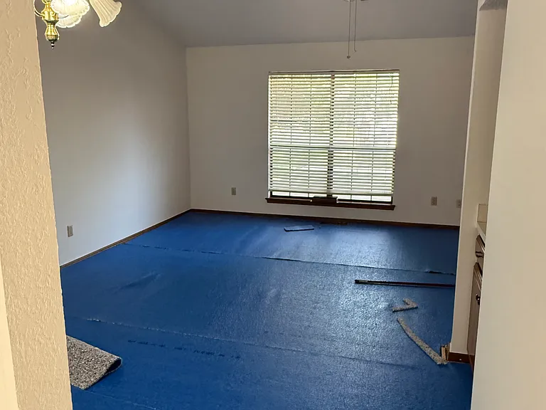 1528 Simon Ave — Photo 17