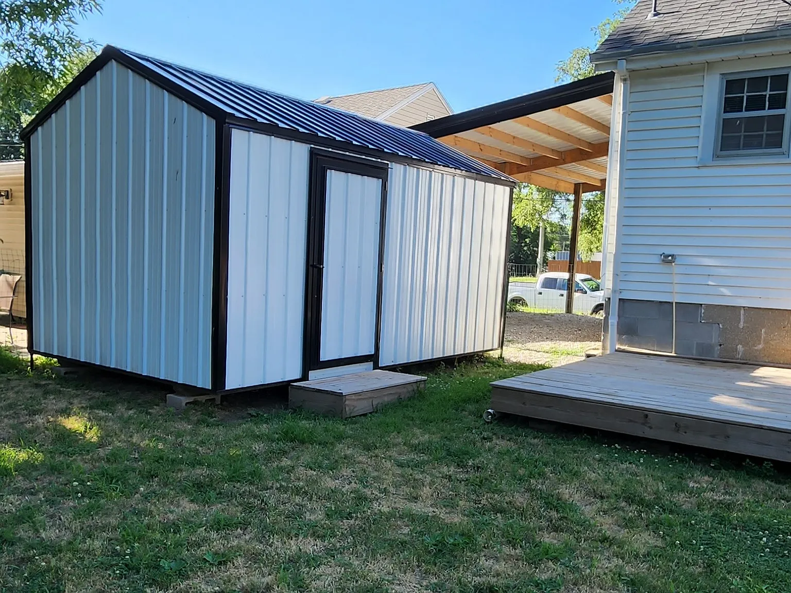2 bed, 870 sqft, $895 — Photo 3