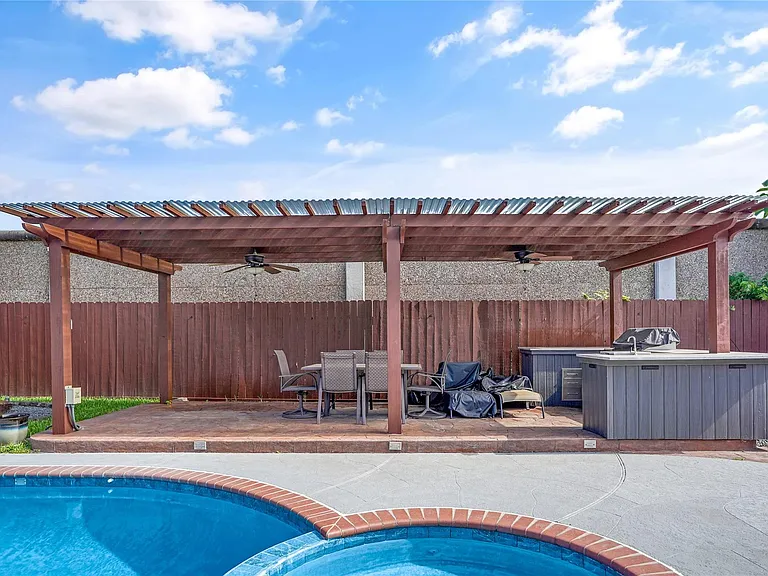 19706 Azalea Valley Dr — Photo 23