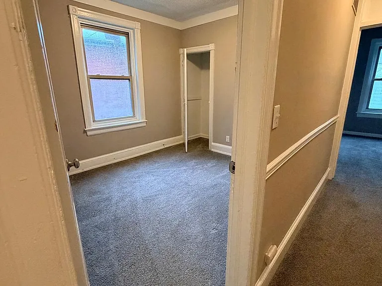 20 Laurel St — Photo 7