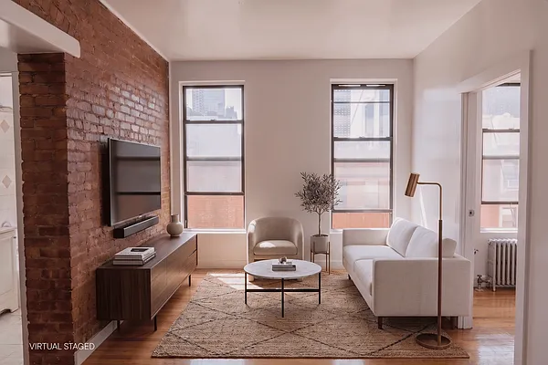 401 West 47th Street #15