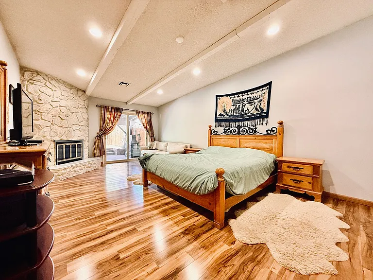 2212 Plaza Del Prado — Photo 32