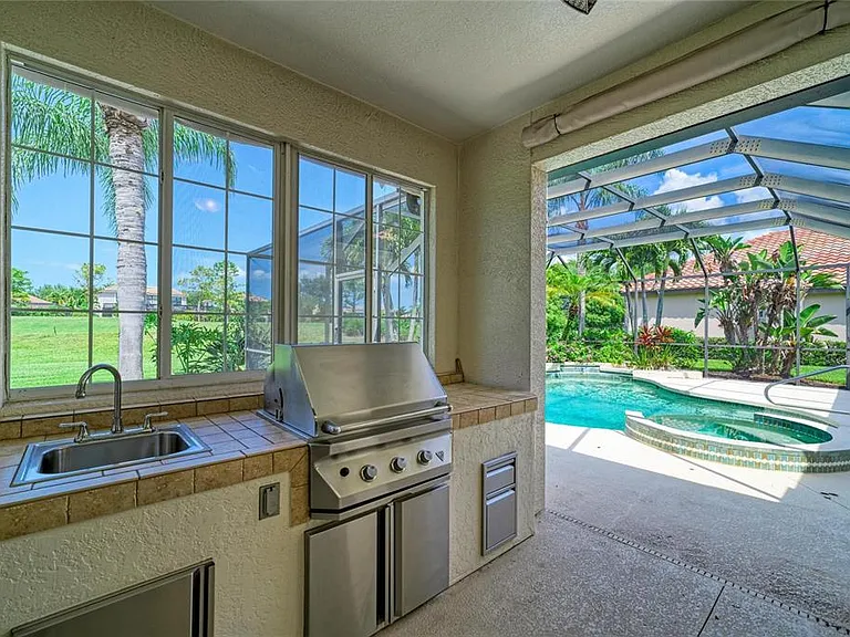7022 Dominion Ln — Photo 21