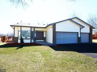 5776 Ridge Creek Road Ct, Shoreview, MN 55126