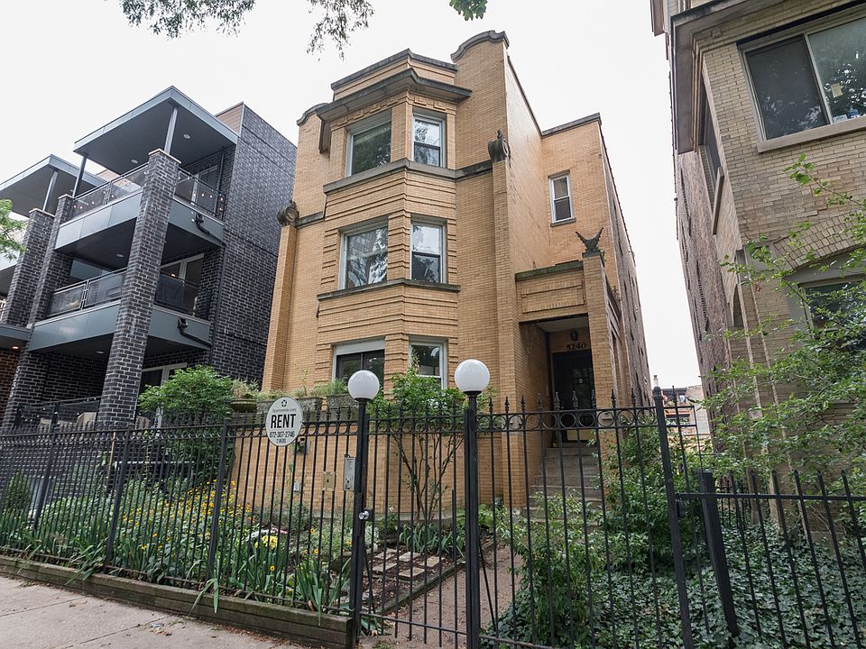 1st image of 5240 N Kenmore Ave #2