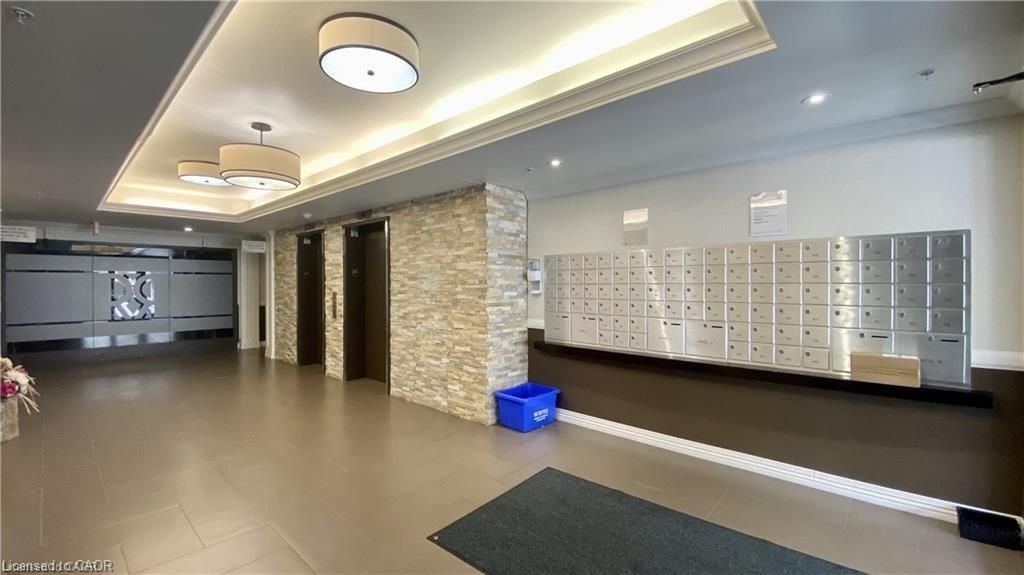 Apartment in Waterloo - View 3