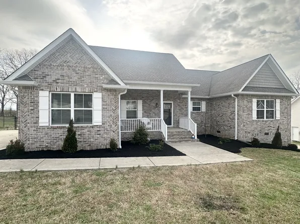 160 Mockingbird Ln, Hartsville, TN 37074